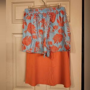 V-Neck Top with Floral Print Lounge Shorts